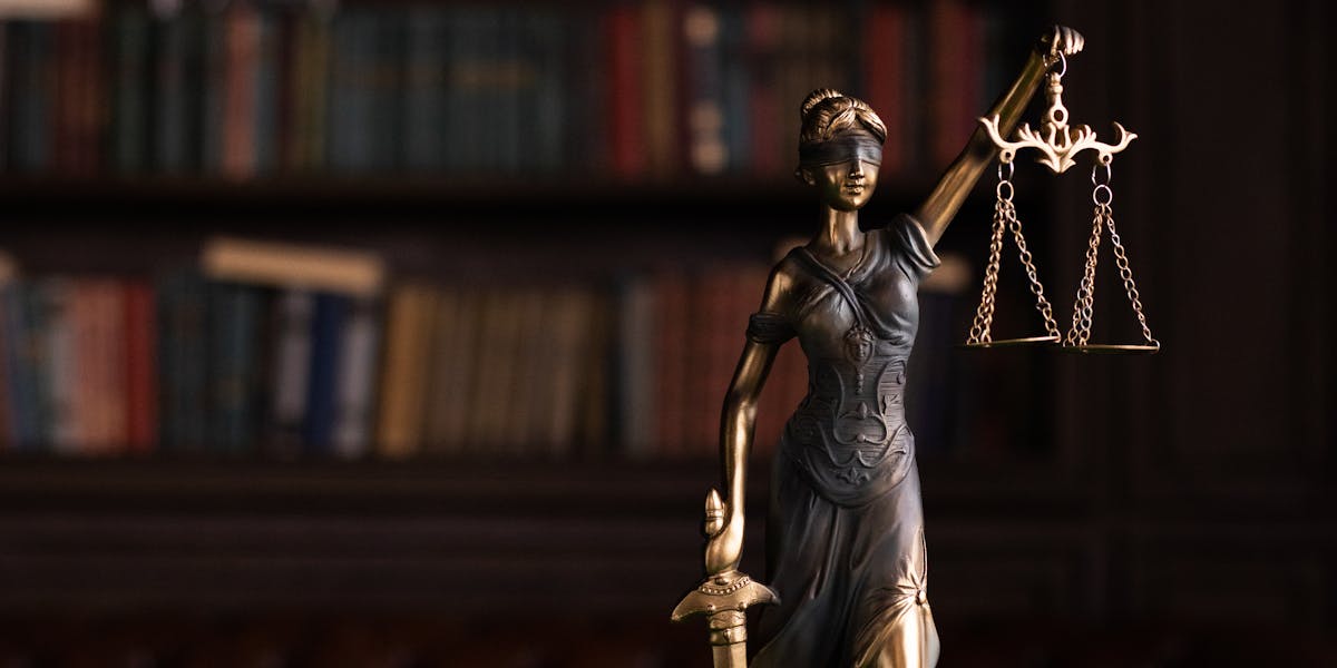 diferença leilão judicial extrajudicial